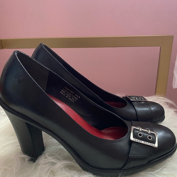 90’s/2000’s Black Chunky Heels - Picture 2 of 4
